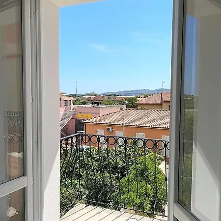 Affittimoderni - Mada28 * Λα Μανταλένα